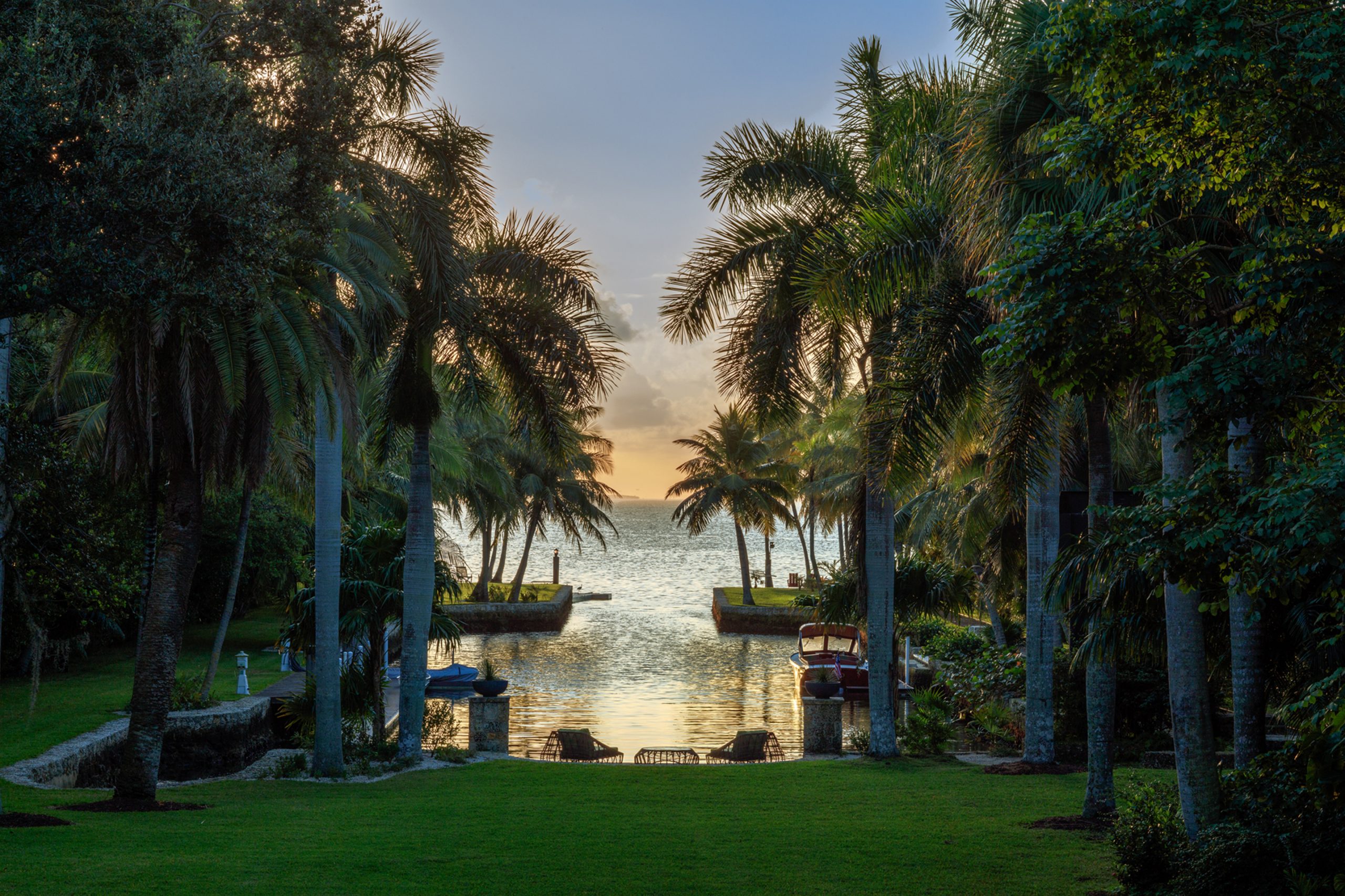 Coconut Grove Waterfront Garden Raymond Jungles, Inc.